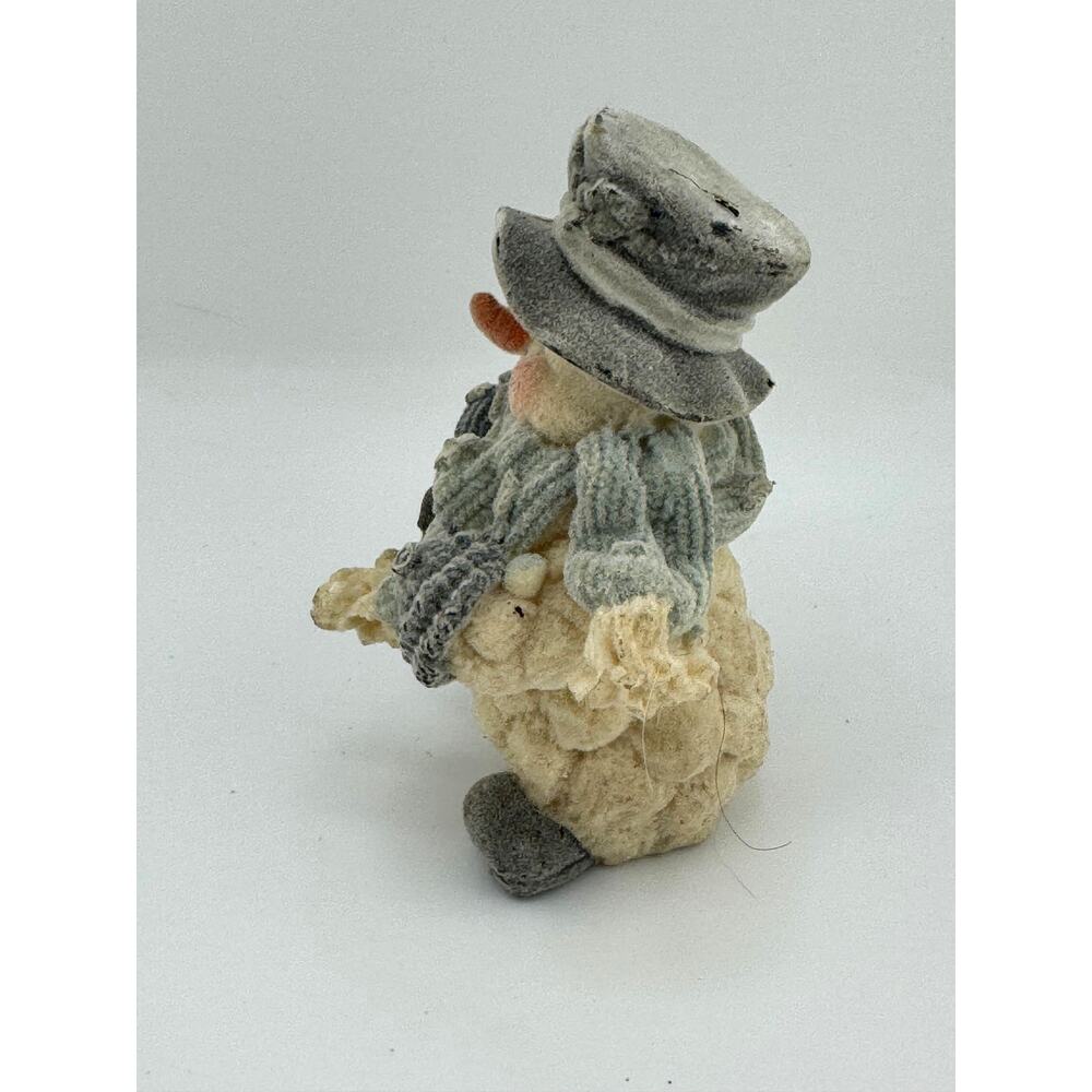 Velvet Touch Winter Snowman Holding Lantern Figurine The Encore‎ Group - Picture 5 of 6